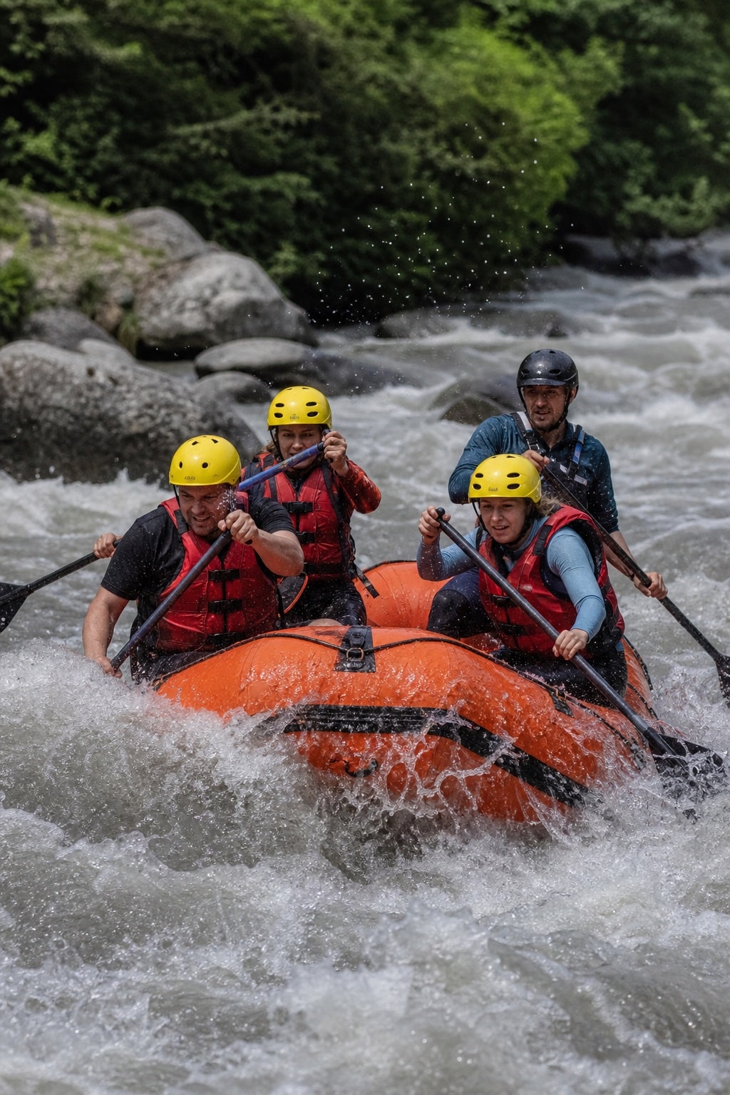 Rafting — ARAGVI · RAFT